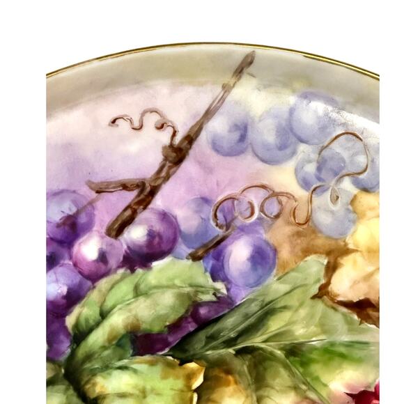 Antique T & V Tressemann & Vogt Limoges France Grapes Painted 13.5" Round Tray - Picture 4 of 9